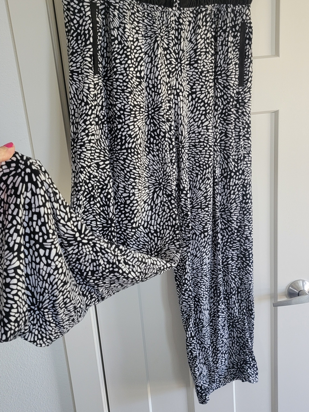 Dkny Black & White Patterned Wide-Leg Pants Sz M